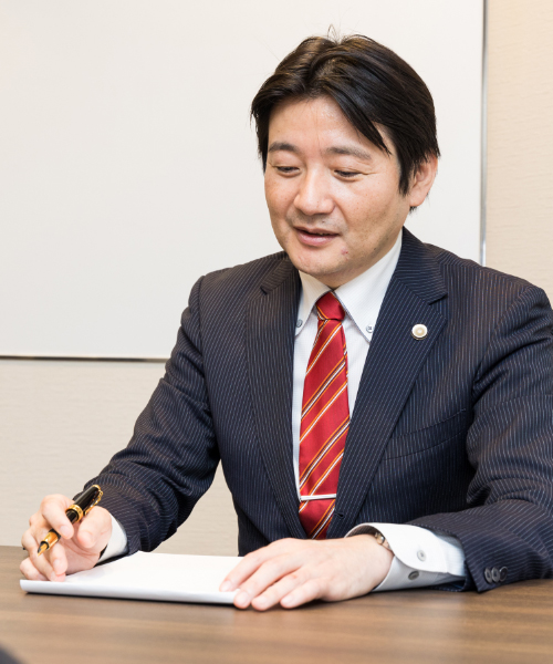 片山 智裕